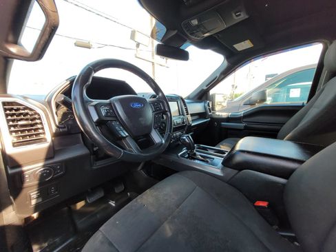 Used 2019 Ford F150 XLT w/ Equipment Group 302A Luxury AWD/4WD image 18