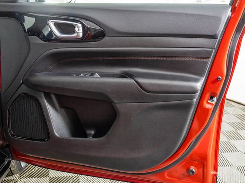 Used 2023 Jeep Compass Trailhawk image 44