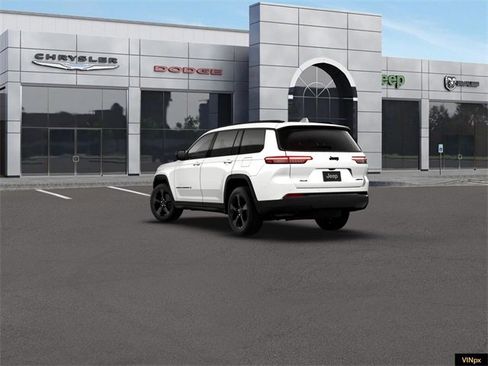 New 2026 Jeep Grand Cherokee L Limited w/ Limited Altitude Package image 5