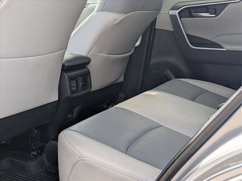 Used 2022 Toyota RAV4 XLE Premium FWD image 13