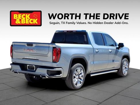New 2026 GMC Sierra 1500 Denali w/ Denali Reserve Package image 5