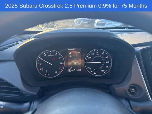 Used 2025 Subaru Crosstrek 2.0i Premium image 13