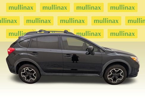 Used 2014 Subaru Crosstrek 2.0i Limited AWD/4WD image 2