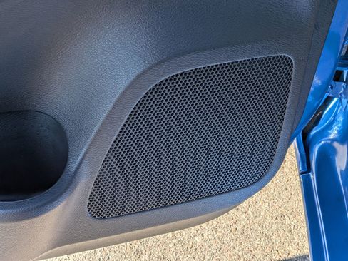 Used 2024 Nissan Versa SV image 10