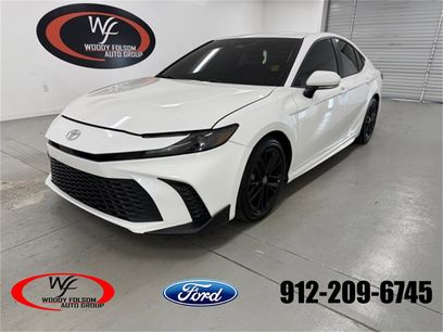 Used 2025 Toyota Camry SE