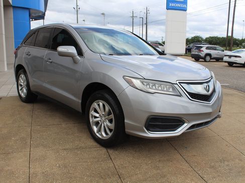Used 2017 Acura RDX FWD w/ Technology Package image 1