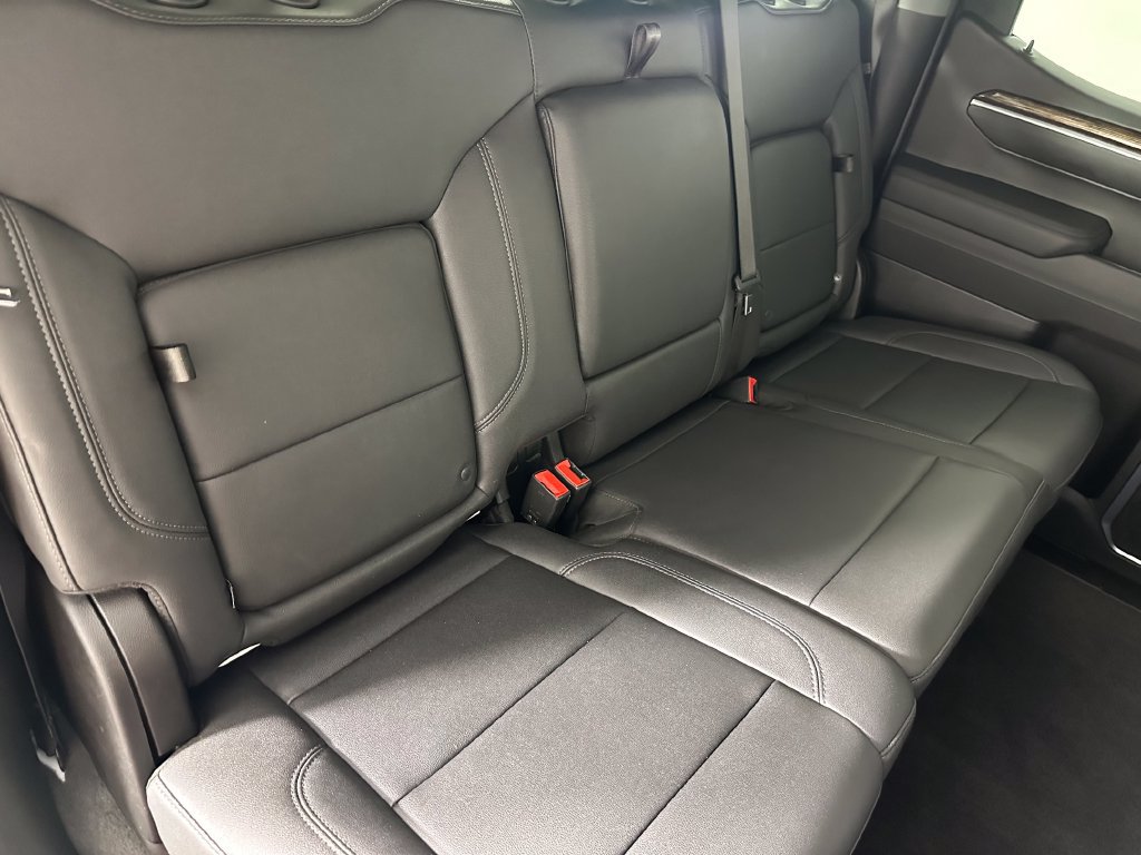 Used 2024 GMC Sierra 1500 Elevation w/ Elevation Premium Package AWD/4WD image 31