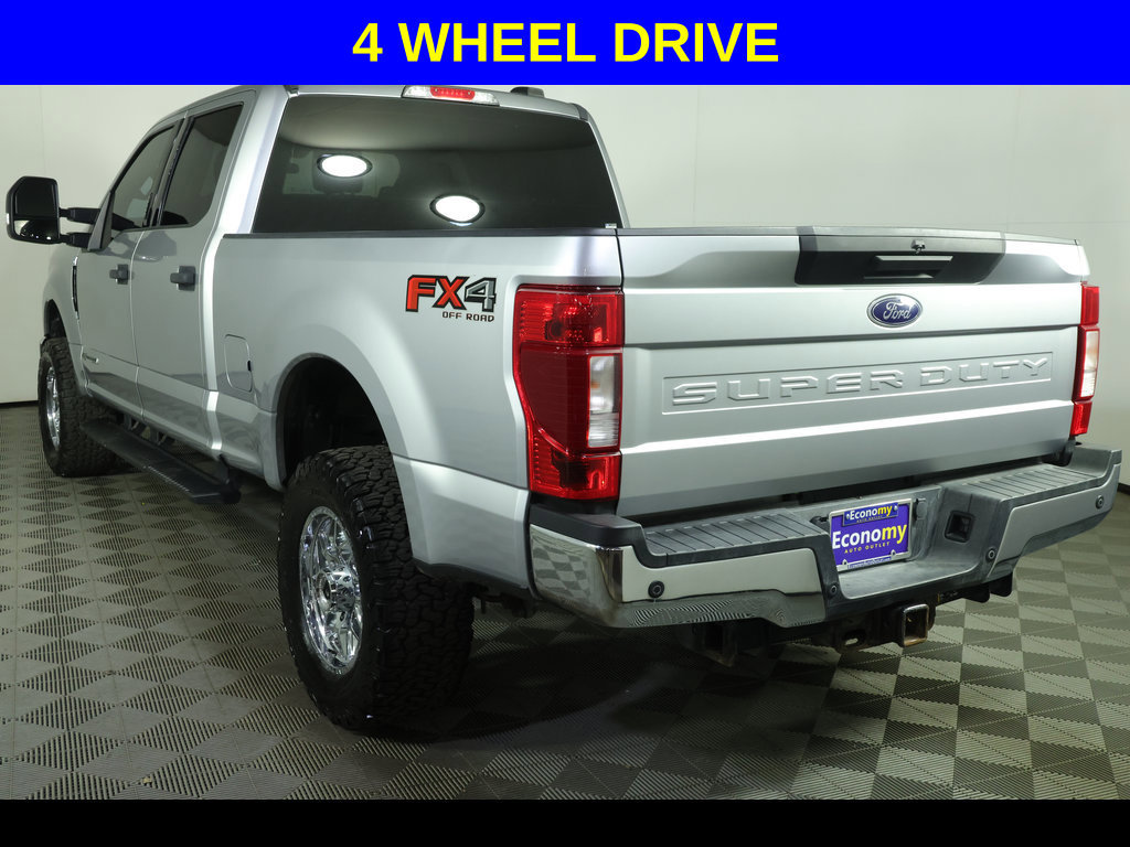 Used 2021 Ford F350 XLT w/ XLT Value Package AWD/4WD image 4