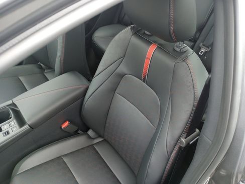 New 2026 Nissan Sentra SR w/ SR Premium Package FWD image 9