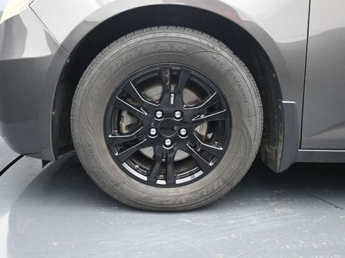Used 2012 Honda Odyssey EX-L image 12