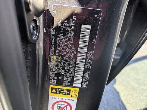 Used 2011 Lexus RX 350 2WD w/ Premium Pkg image 44