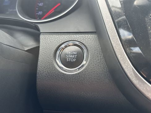 Used 2020 Toyota Camry XSE FWD image 16