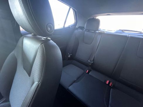 Used 2025 Buick Encore GX Preferred image 37