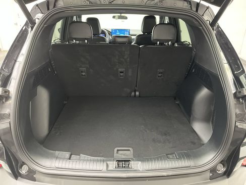 Certified 2025 Ford Escape ST-Line w/ Tech Pack #1 AWD/4WD image 28