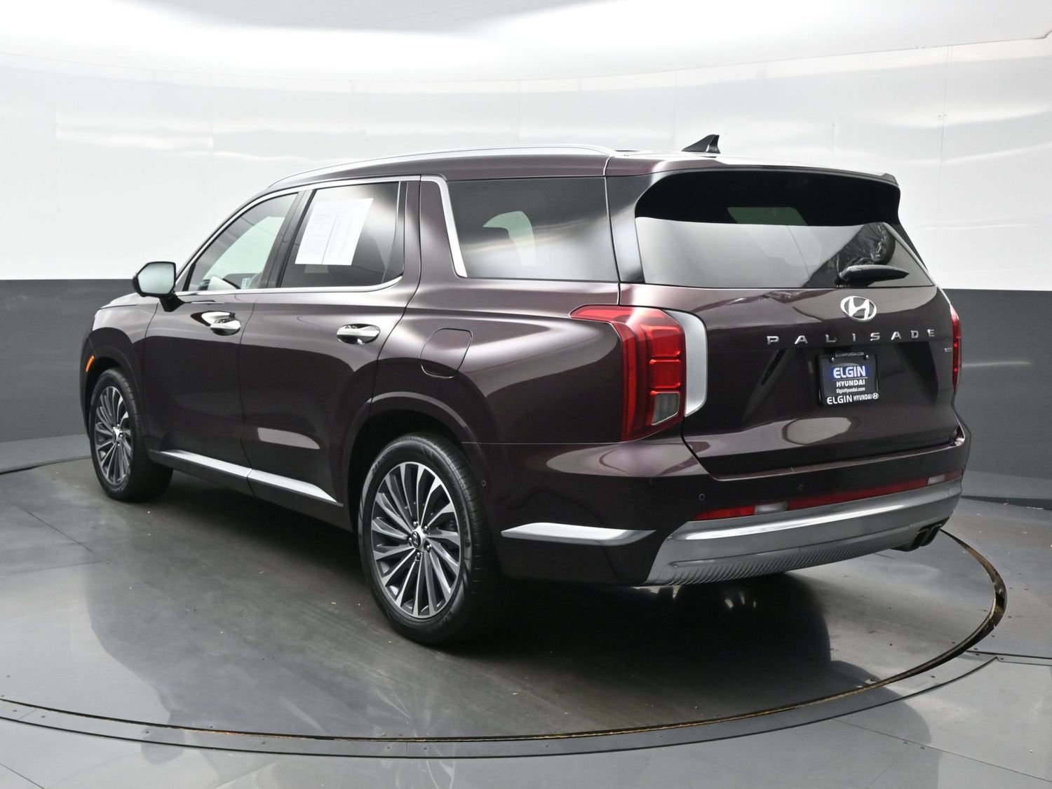 Certified 2024 Hyundai Palisade Calligraphy AWD/4WD image 4