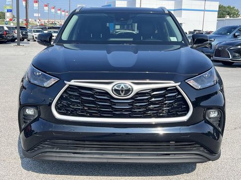 Used 2022 Toyota Highlander XLE image 33