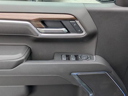 New 2025 Chevrolet Silverado 1500 LT image 15