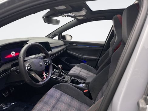 Used 2024 Volkswagen GTI SE FWD image 10