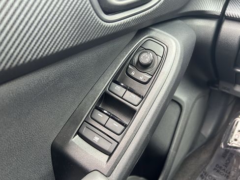 Certified 2025 Subaru Crosstrek 2.5i Sport image 19