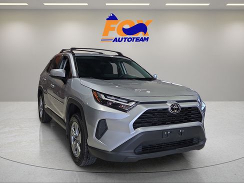Certified 2025 Toyota RAV4 XLE w/ Convenience Package AWD/4WD image 6