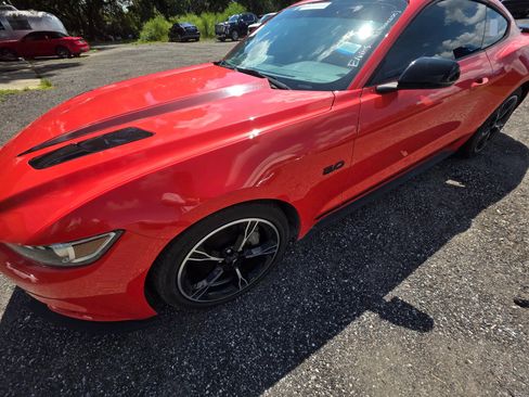 Used 2016 Ford Mustang GT Premium RWD image 1
