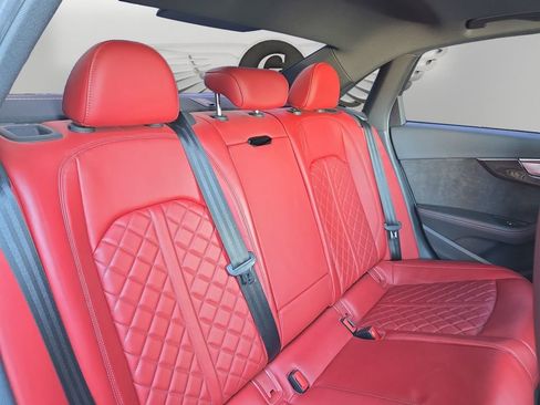 Used 2019 Audi S4 Premium Plus w/ Premium Plus Package image 21