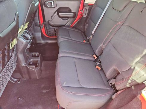 Used 2021 Jeep Wrangler Unlimited Rubicon w/ LED Lighting Group image 18