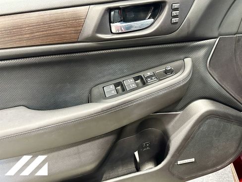 Used 2017 Subaru Legacy 2.5i Limited image 20