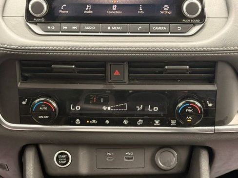 Certified 2023 Nissan Rogue SV w/ SV Premium B Package AWD/4WD image 29