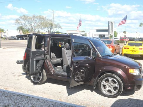Used 2008 Honda Element SC image 29