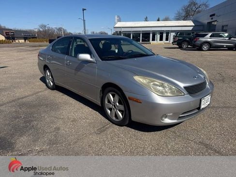 Used 2005 Lexus ES 330 image 1