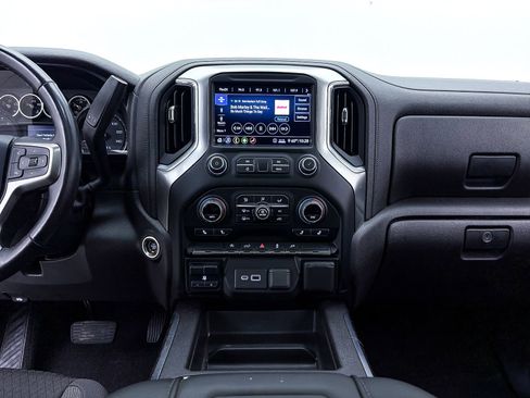 Used 2020 Chevrolet Silverado 1500 RST w/ Texas Edition AWD/4WD image 8