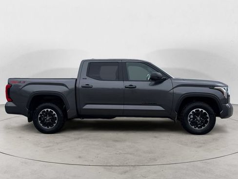 Used 2025 Toyota Tundra SR5 AWD/4WD image 4