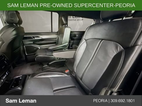 Used 2024 Jeep Wagoneer L Series II AWD/4WD image 26