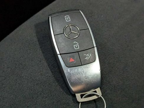 Used 2023 Mercedes-Benz CLA 250 4MATIC image 23