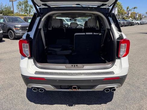 Certified 2021 Ford Explorer Platinum w/ Equipment Group 601A AWD/4WD image 13