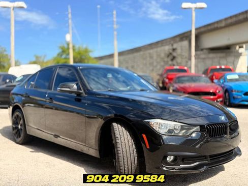 Used 2016 BMW 320i xDrive Sedan AWD/4WD image 10