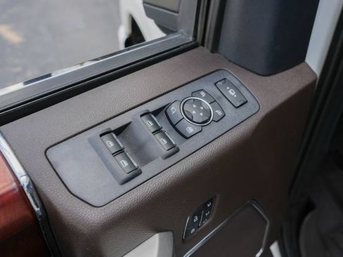 Used 2022 Ford F250 King Ranch w/ King Ranch Ultimate Package AWD/4WD image 24