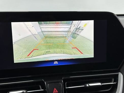 Used 2025 Chevrolet TrailBlazer LT image 11