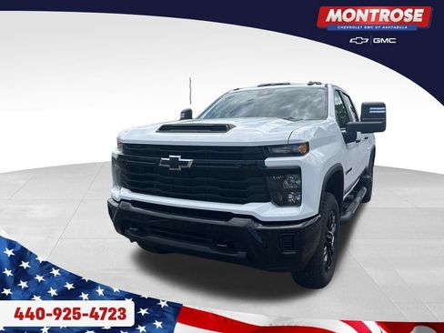 Used 2025 Chevrolet Silverado 2500 Custom w/ Custom Value Package AWD/4WD image 33