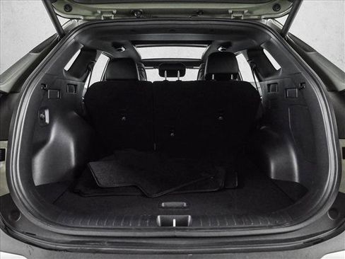 Used 2024 Kia Sportage X-Pro image 6