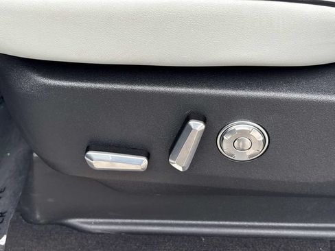 New 2026 Lincoln Navigator L Black Label w/ Black Label Special Edition AWD/4WD image 24