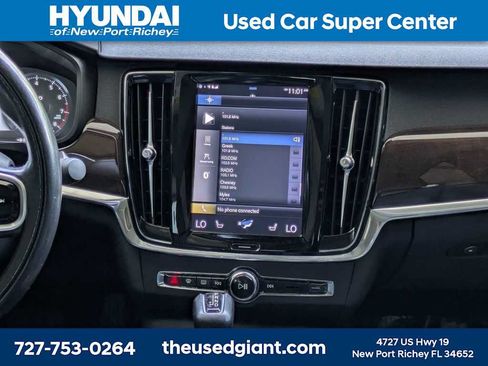 Used 2018 Volvo S90 T5 Momentum w/ Convenience Package AWD/4WD image 20