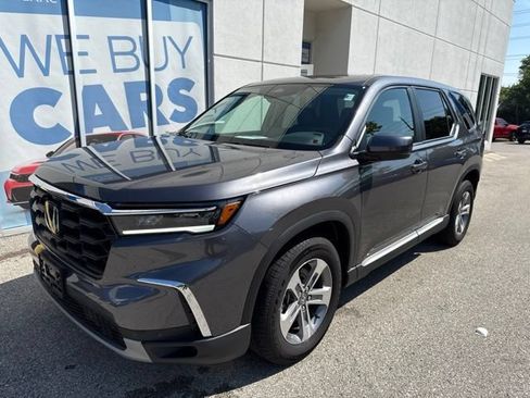 Certified 2025 Honda Pilot EX-L image 1