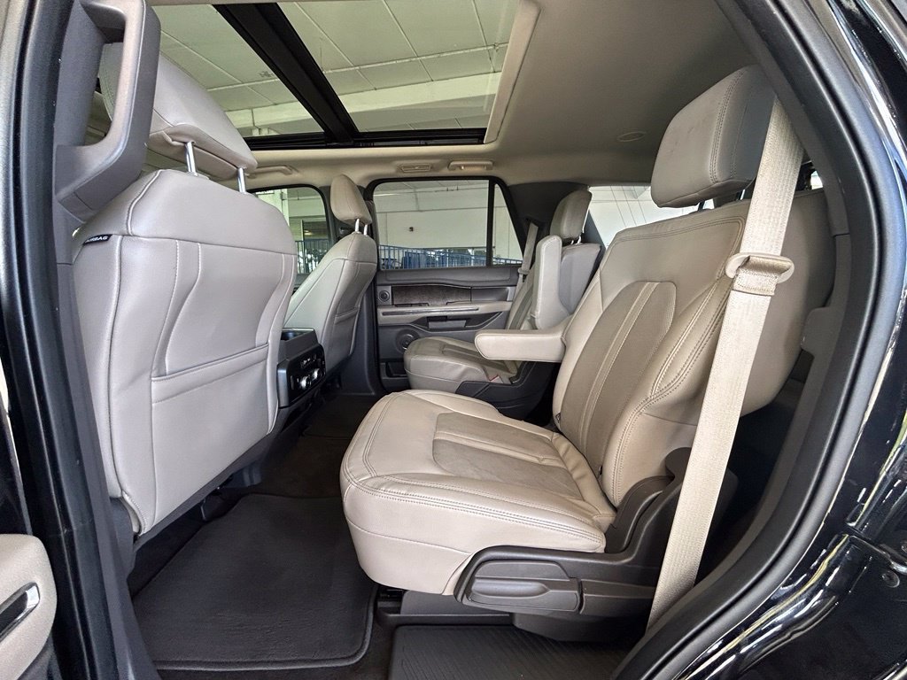 Used 2021 Ford Expedition Limited RWD image 34