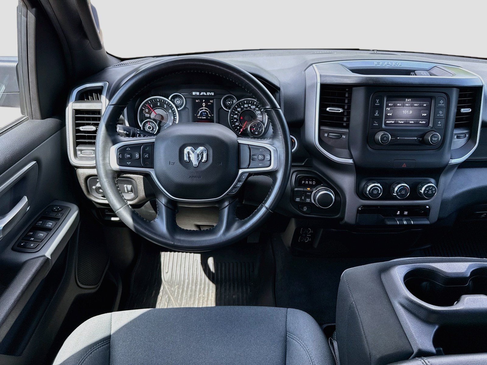 Used 2023 RAM 1500 Big Horn AWD/4WD image 21