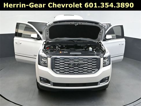 Used 2020 GMC Yukon Denali w/ Denali Ultimate Package image 46