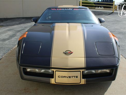Used 1988 Chevrolet Corvette Custom image 12