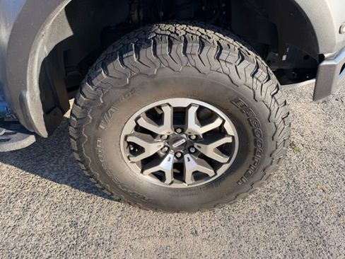 Used 2020 Ford F150 Raptor w/ Equipment Group 802A Luxury AWD/4WD image 21