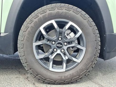 Certified 2026 Chevrolet Equinox ACTIV w/ Convenience Package III image 8